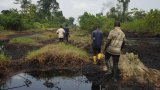 Nigerian monarch demands $12 bn for clean-up before oil giant Shell exit